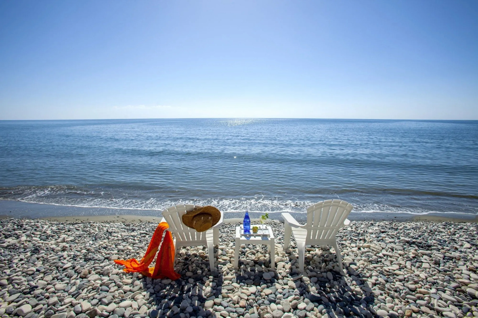 Sunset Beachfront Villa Meneou