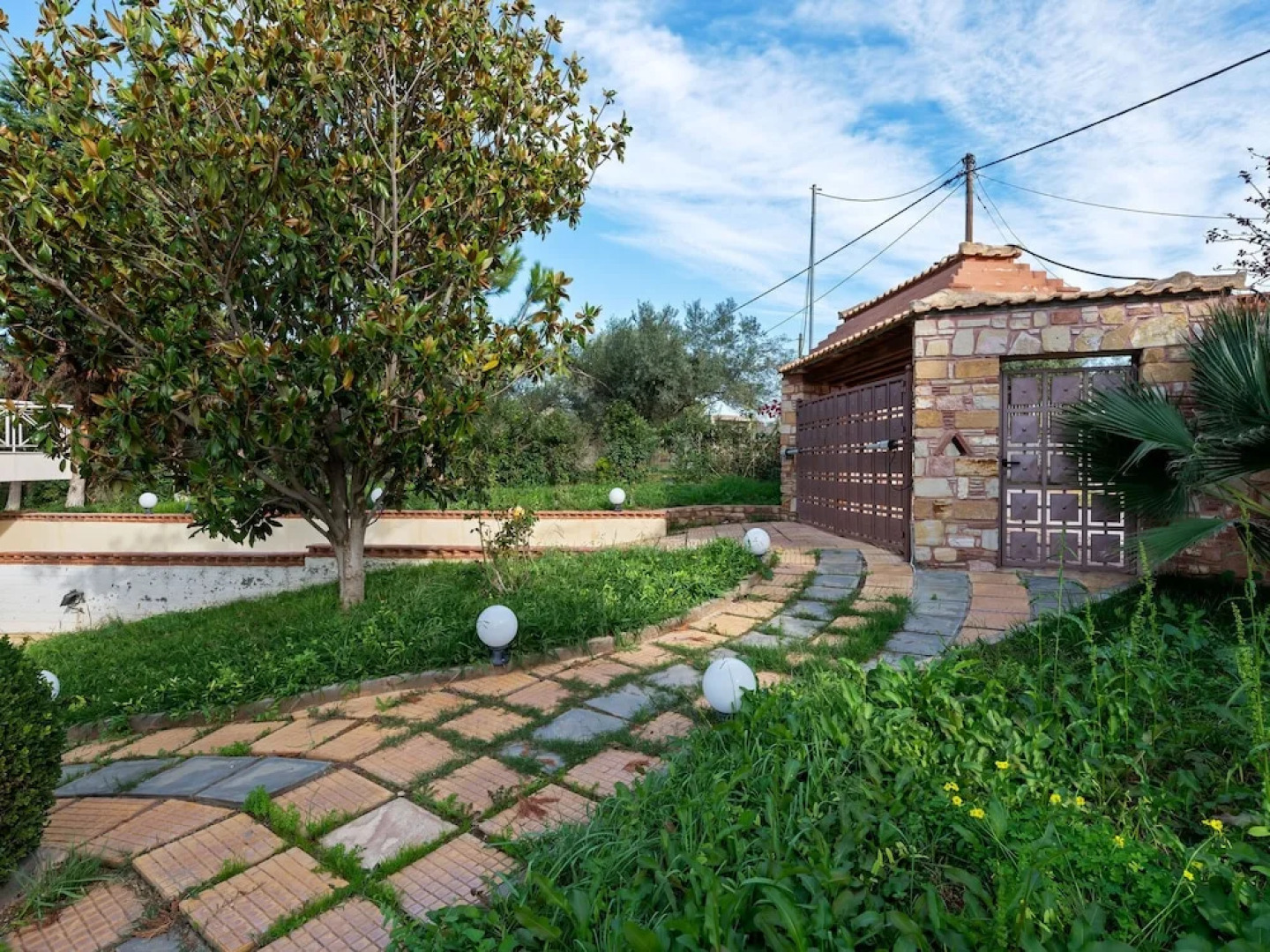 Enchanting Villa in Chalcis with Terrace