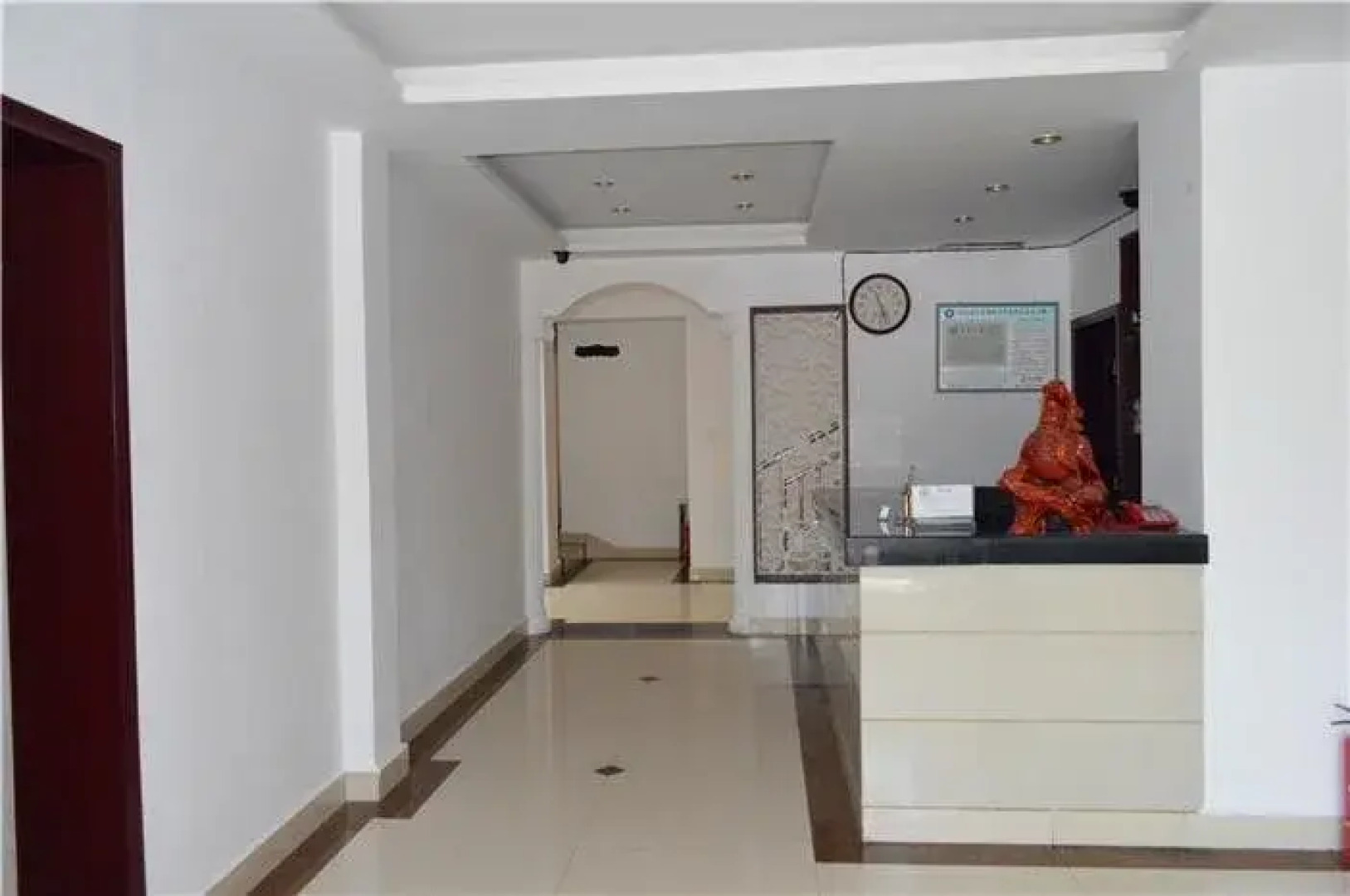 Yichang Shenlong Hotel