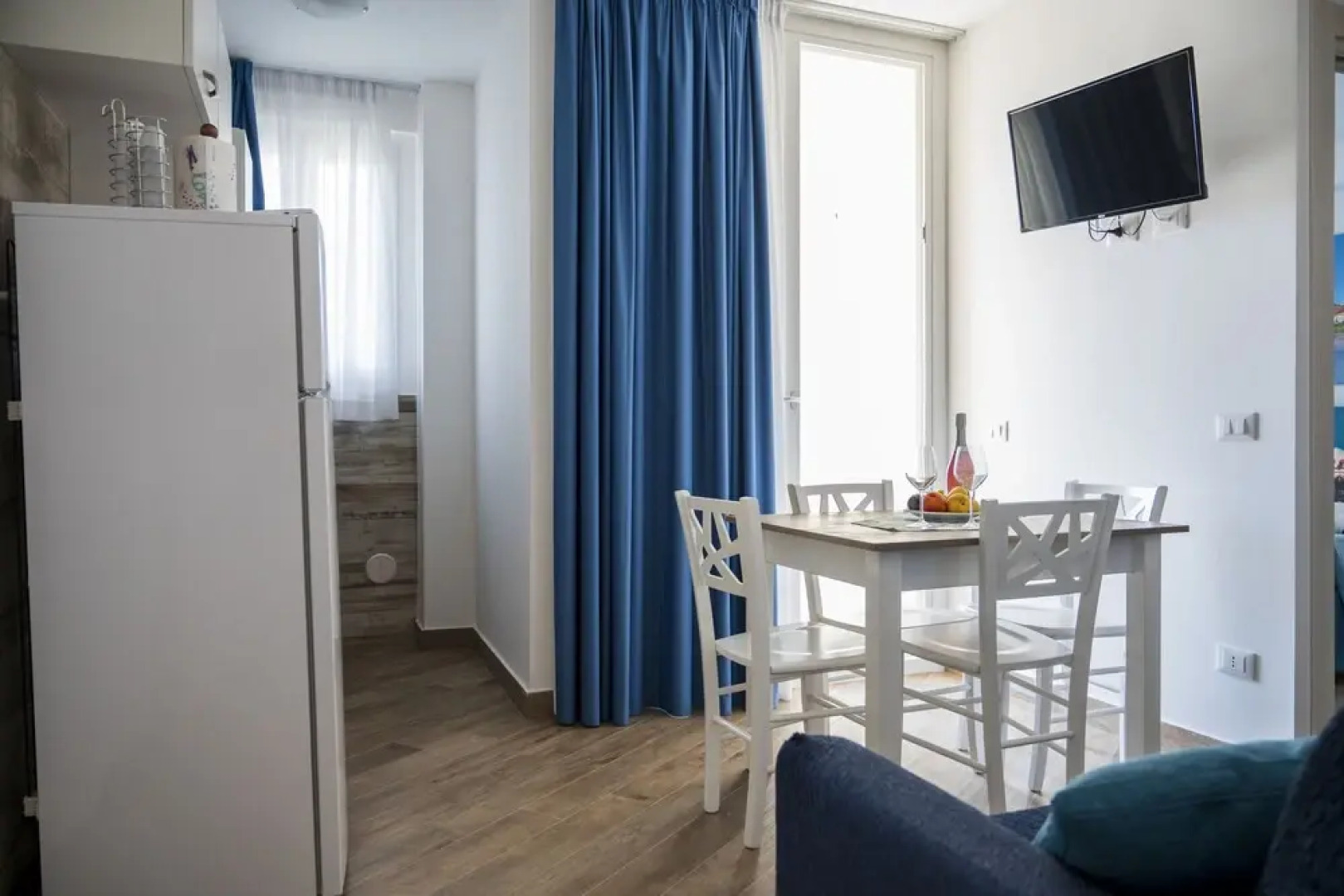 Madreperla Apartment On Sea Shore