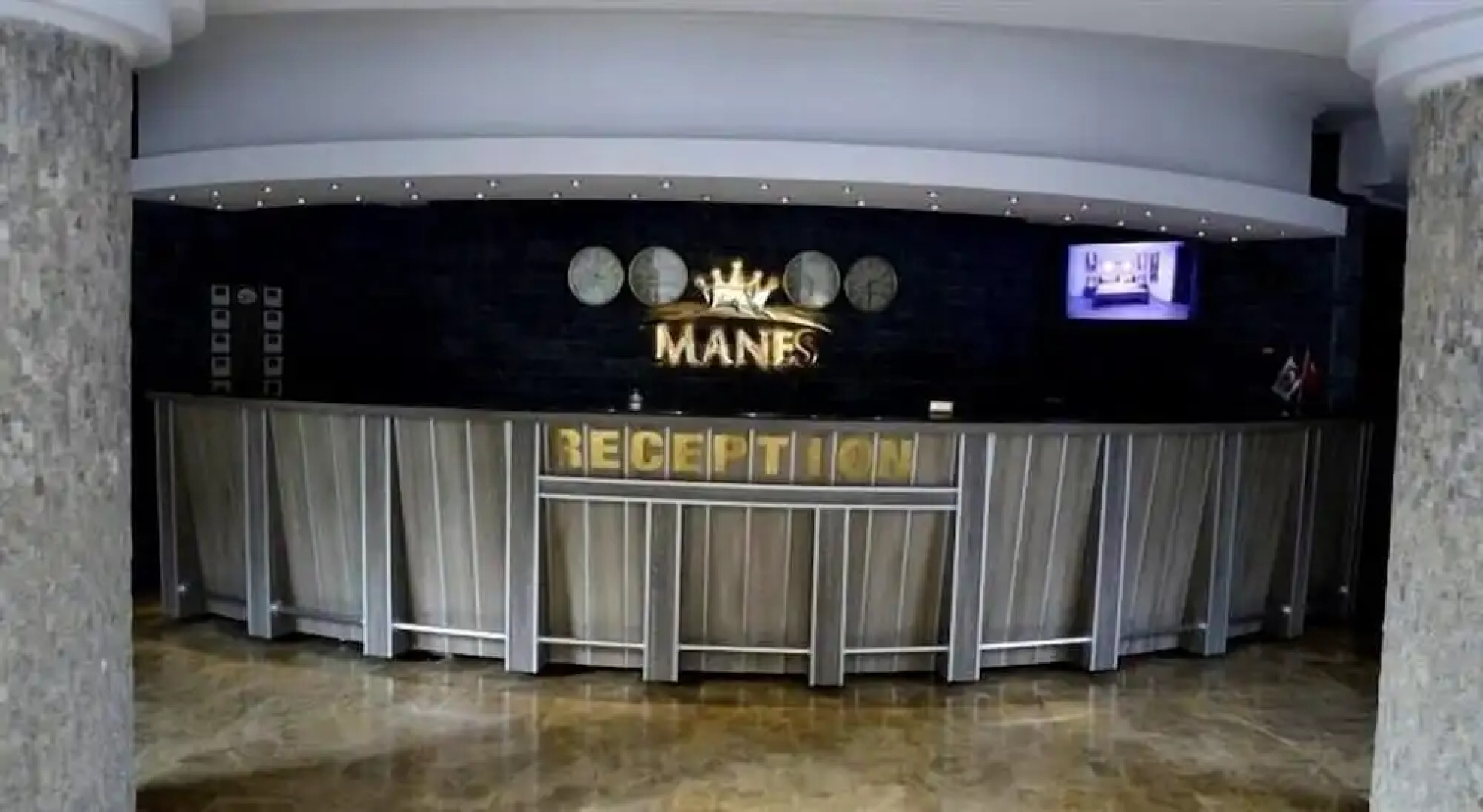 Rey Manes Hotel