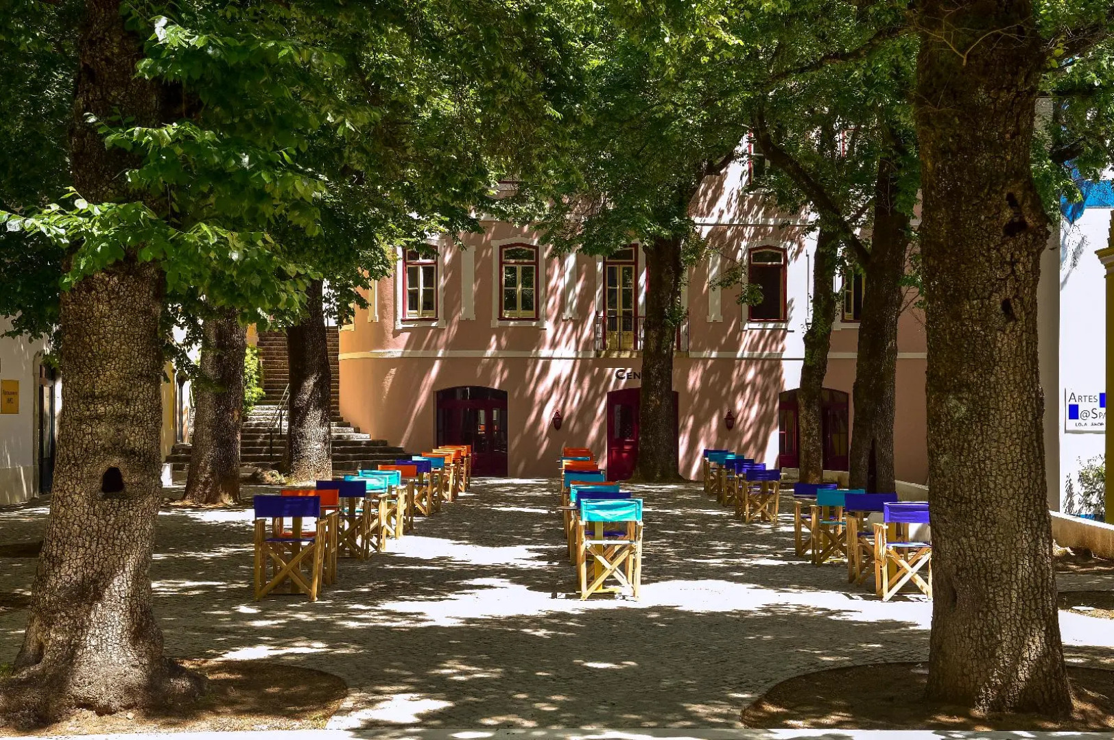 Central Suites & Apartments