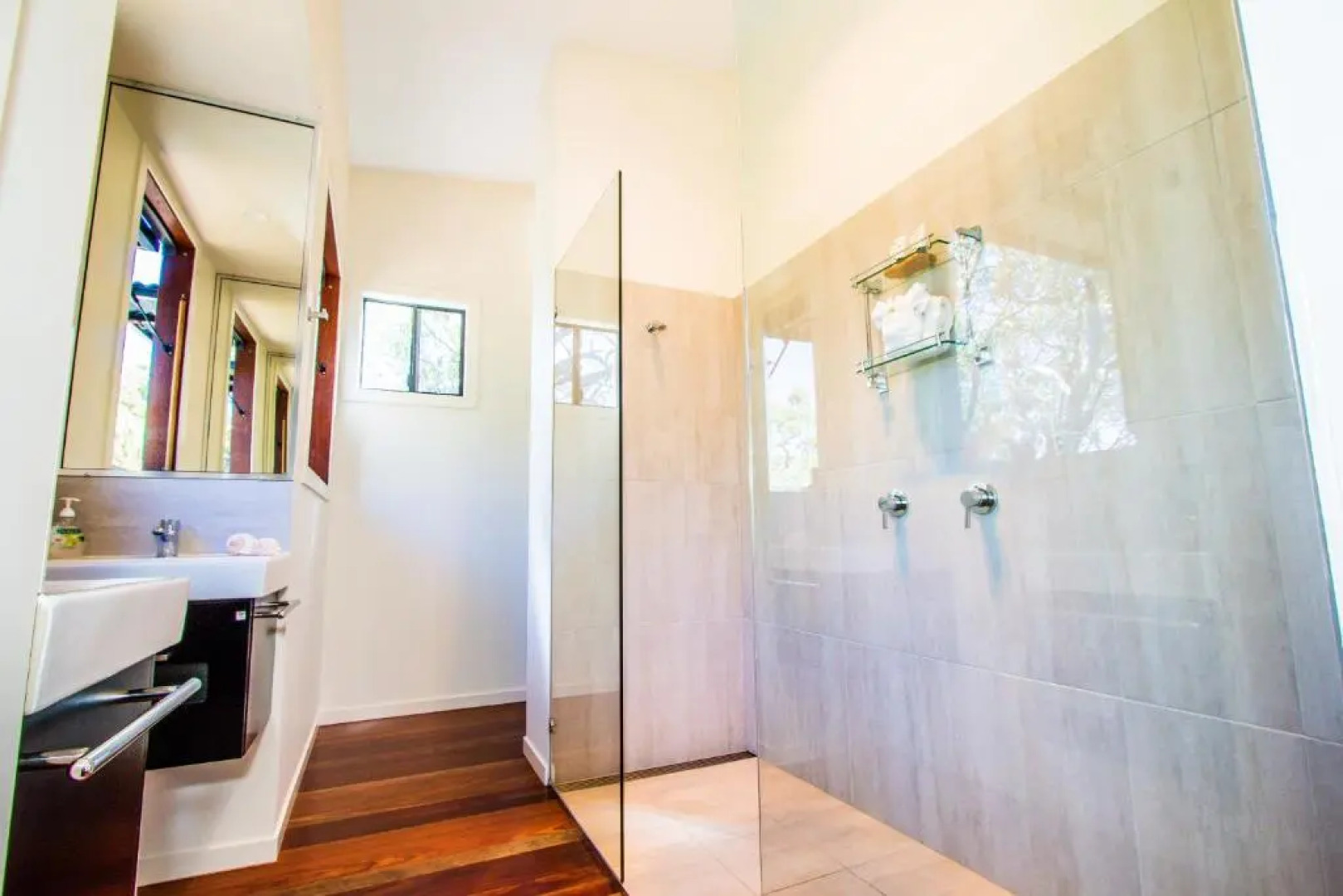 Sunrise at 1770 Holidays