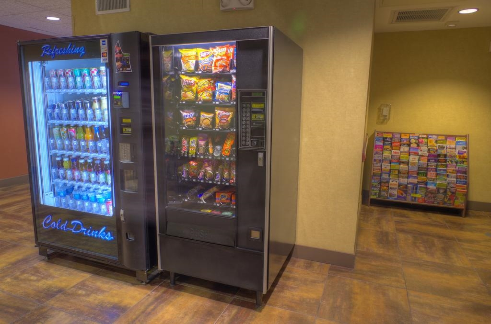 Holiday Inn Express & Suites Phoenix Midtown by IHG