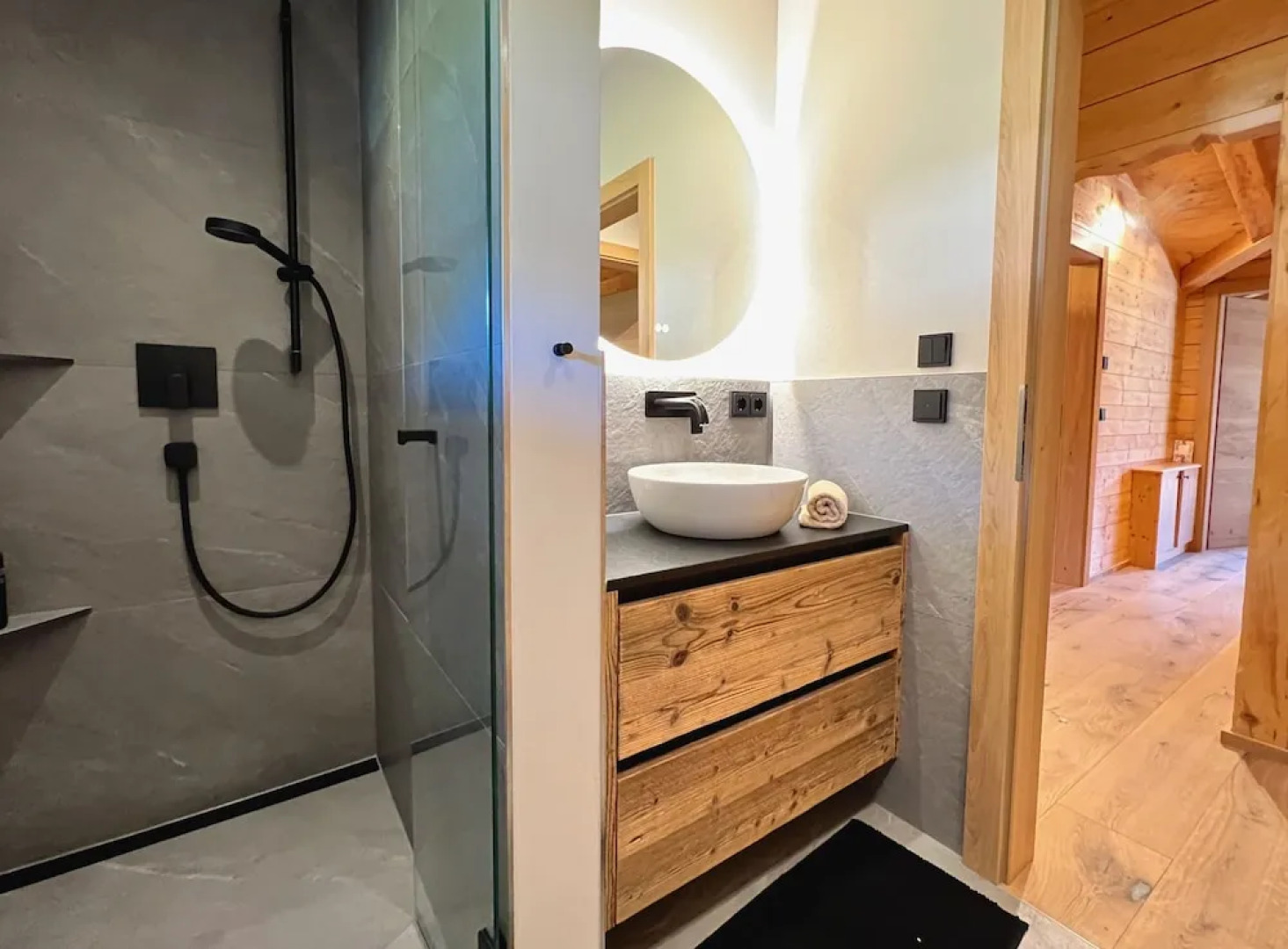 Kaiserlodge für 8 mit Sauna & Whirlpool