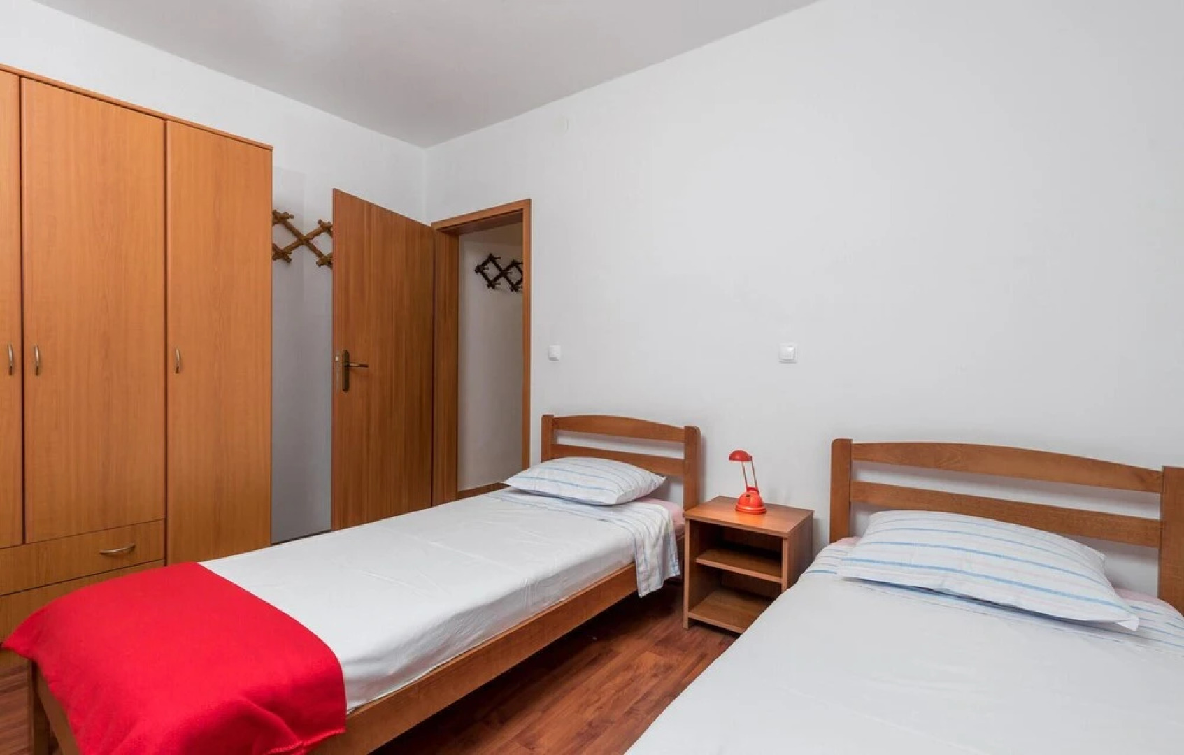 Awesome Home in Starigrad With Wifi and 2 Bedrooms