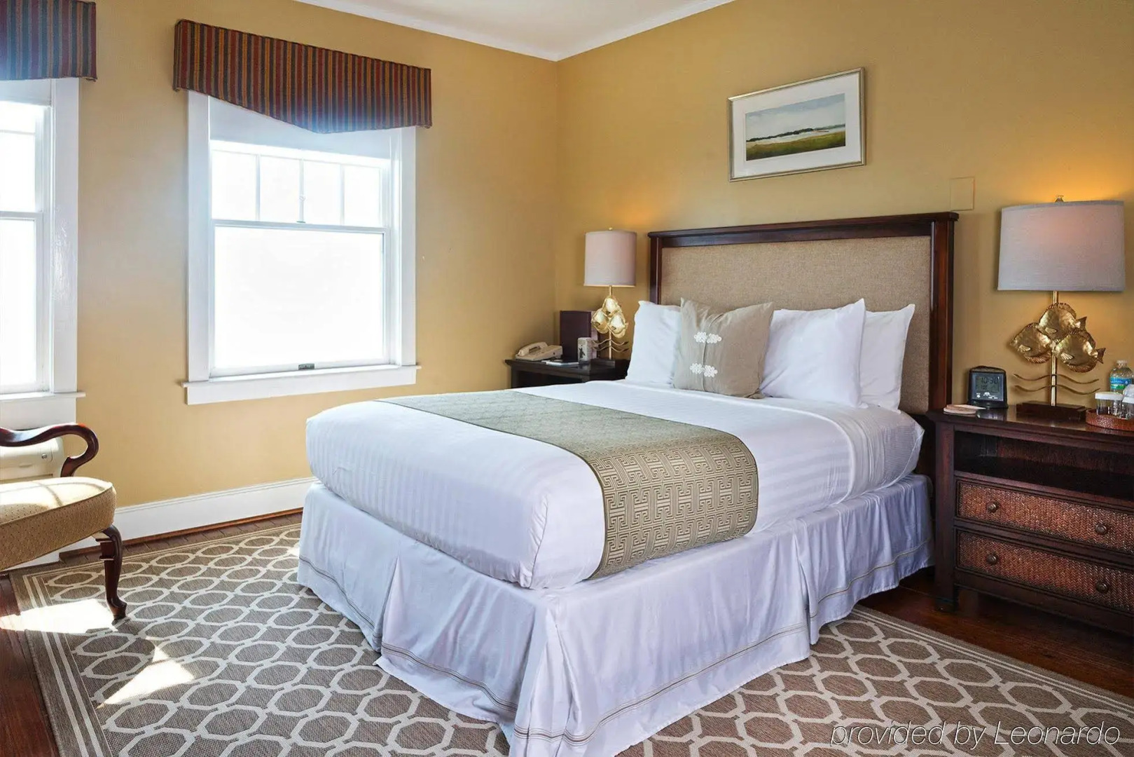 Elizabeth Pointe Lodge