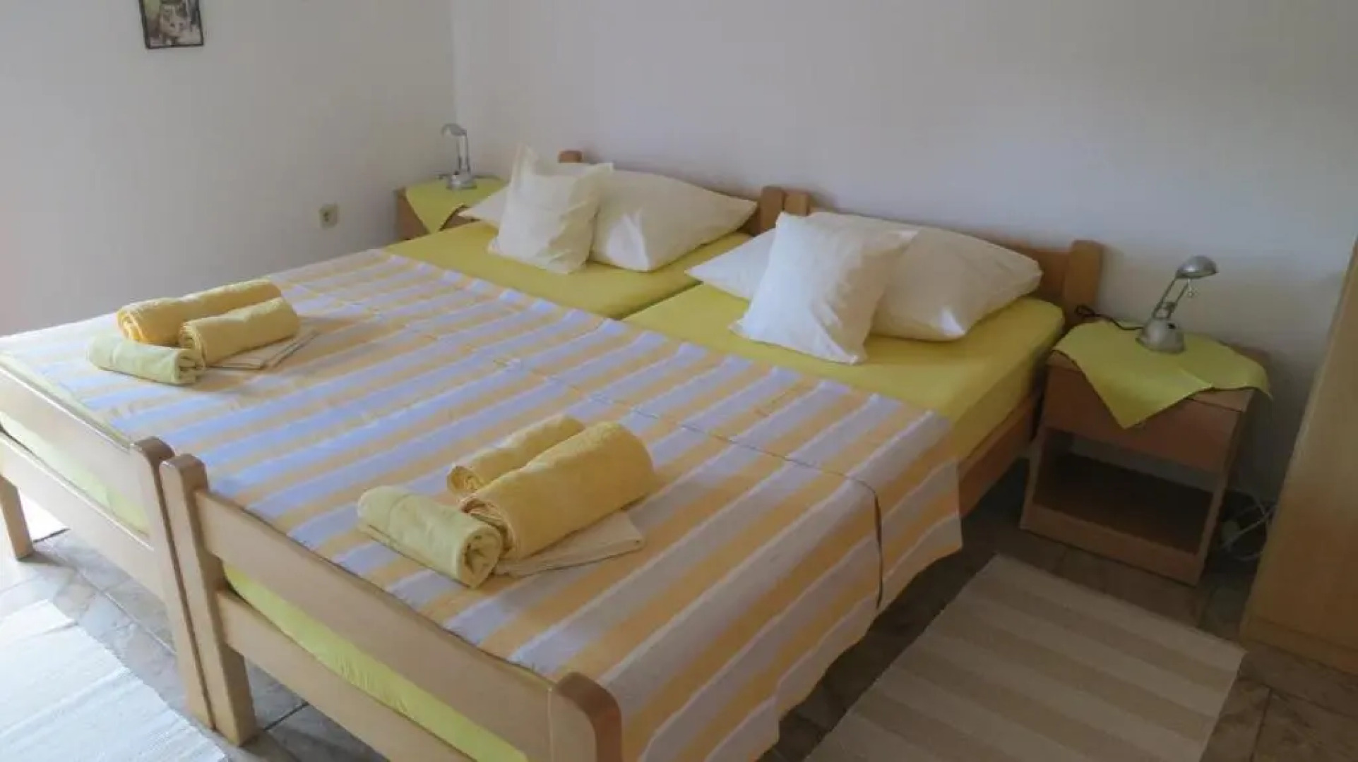 Apartments with a parking space Soline, Krk - 18787