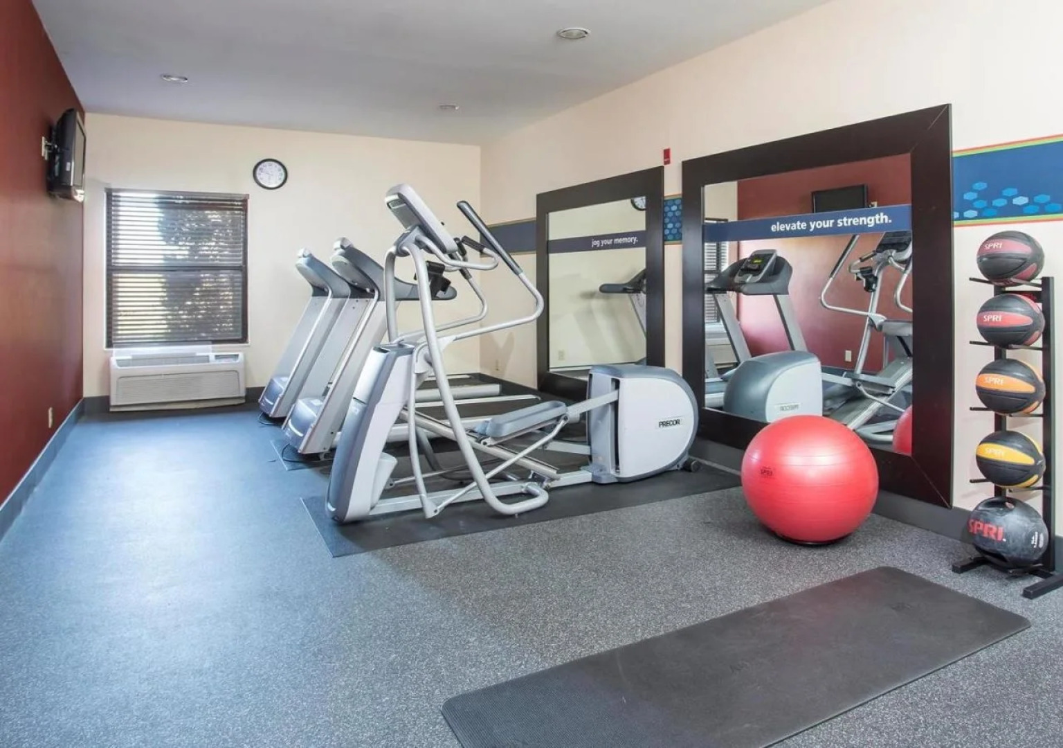 Hampton Inn Wichita-East