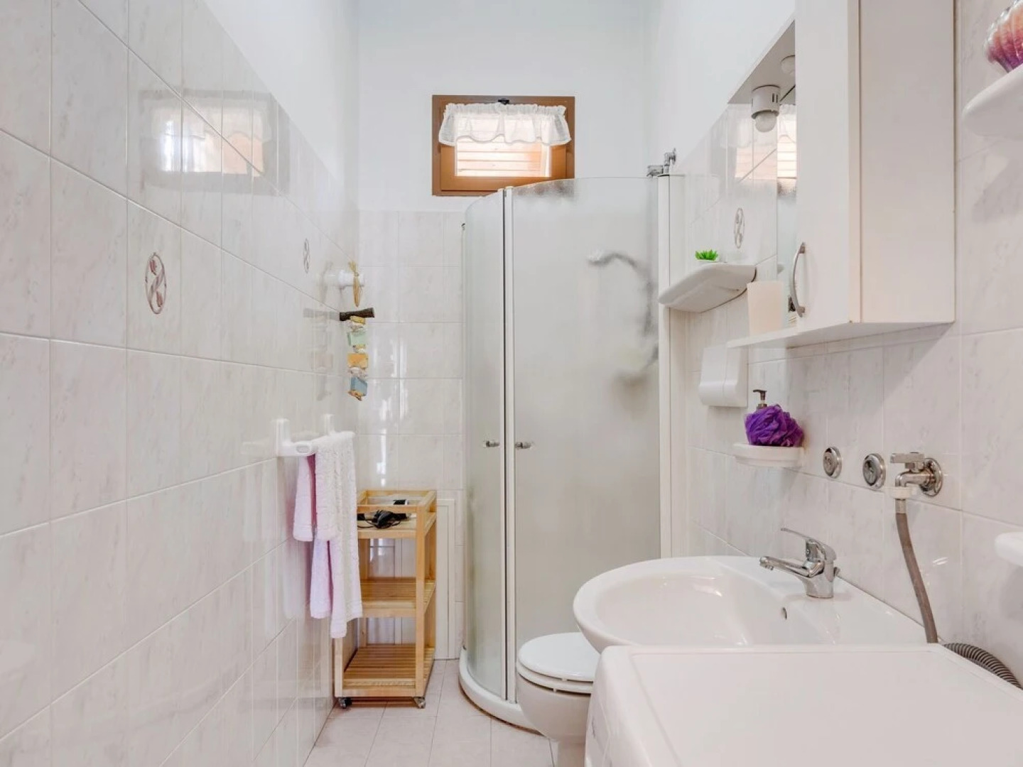 Traditional Apartment in Monte Isola near Lake Beach