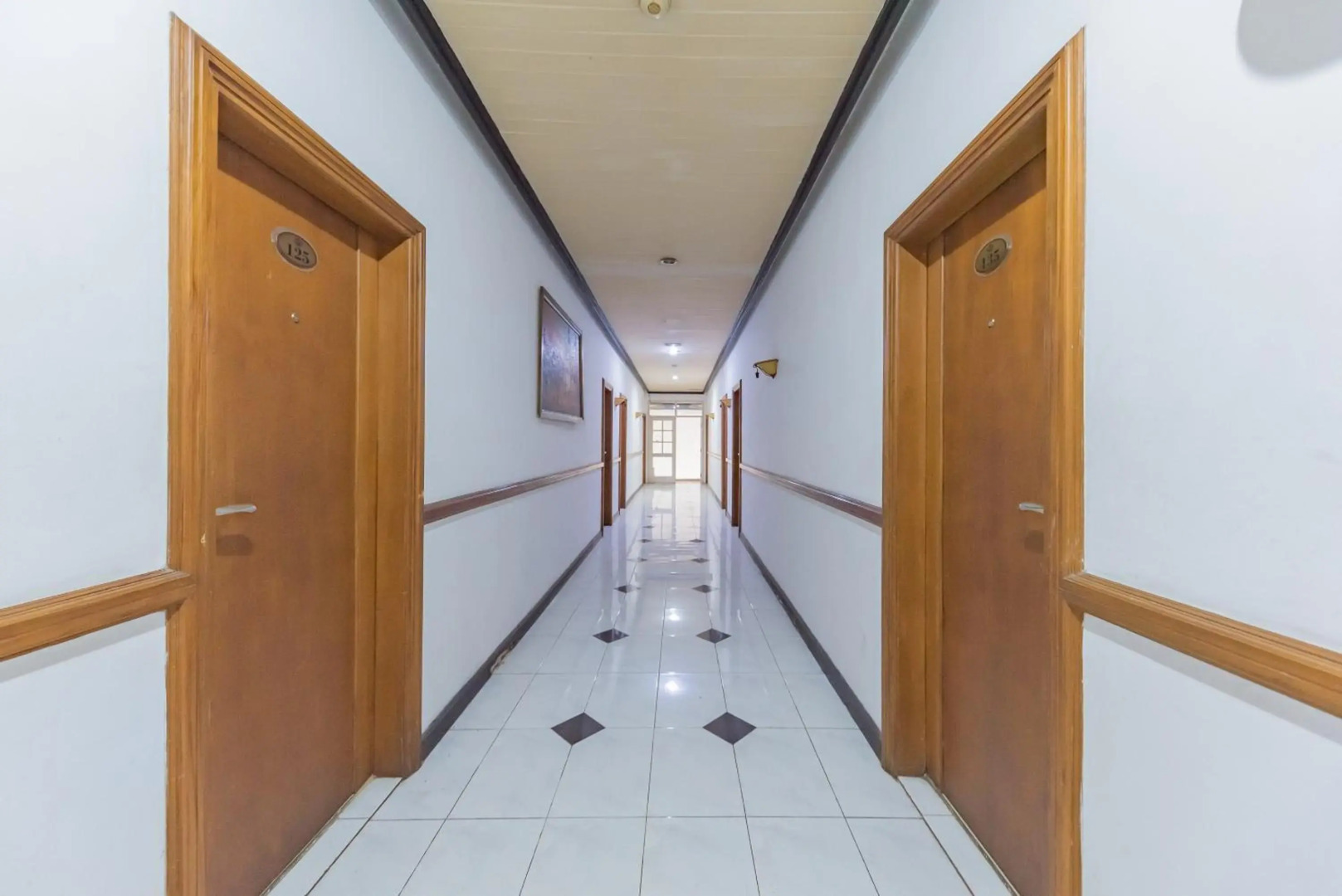 Crown Hotel Tasikmalaya