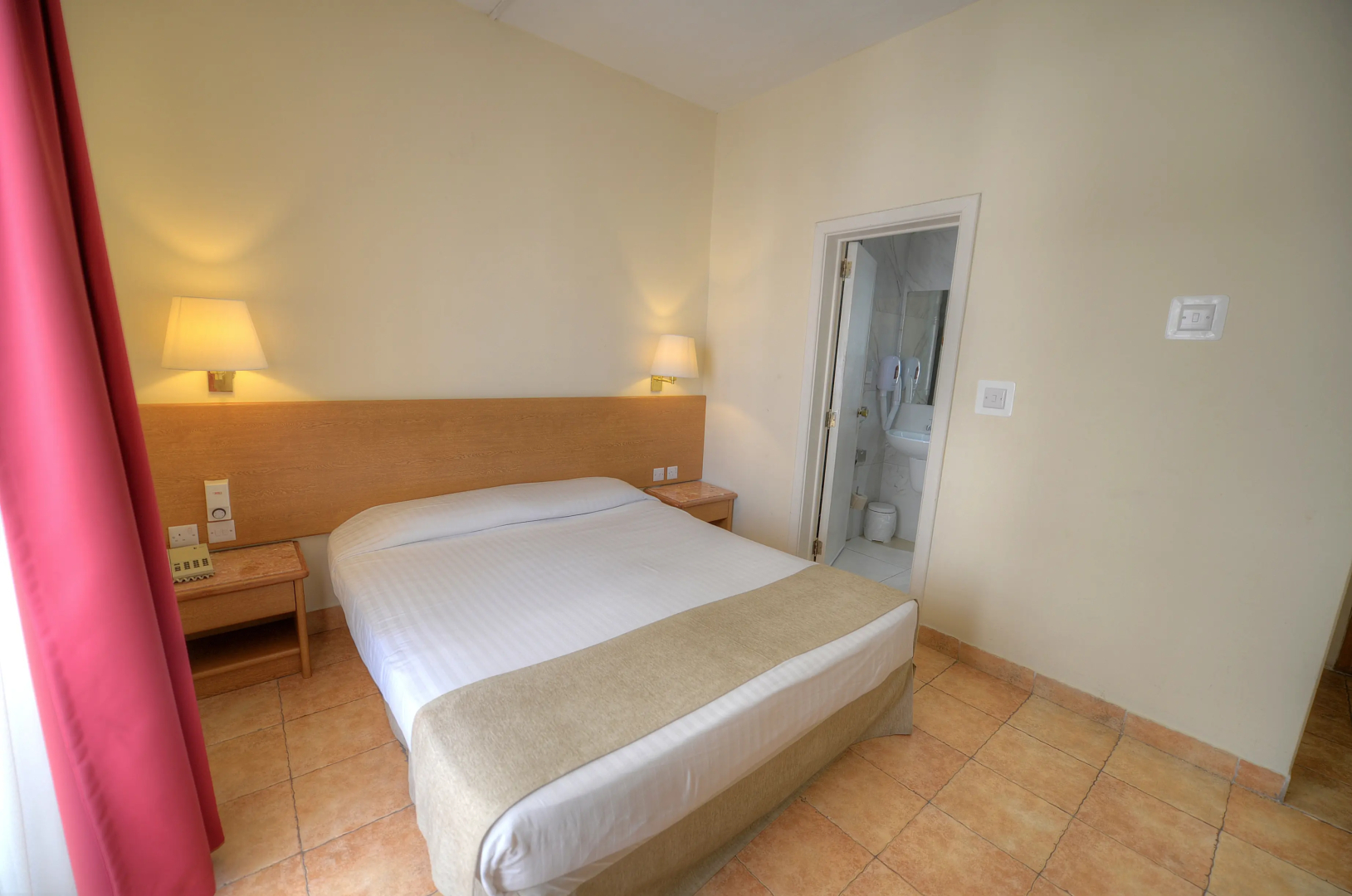 Allegro Hotel