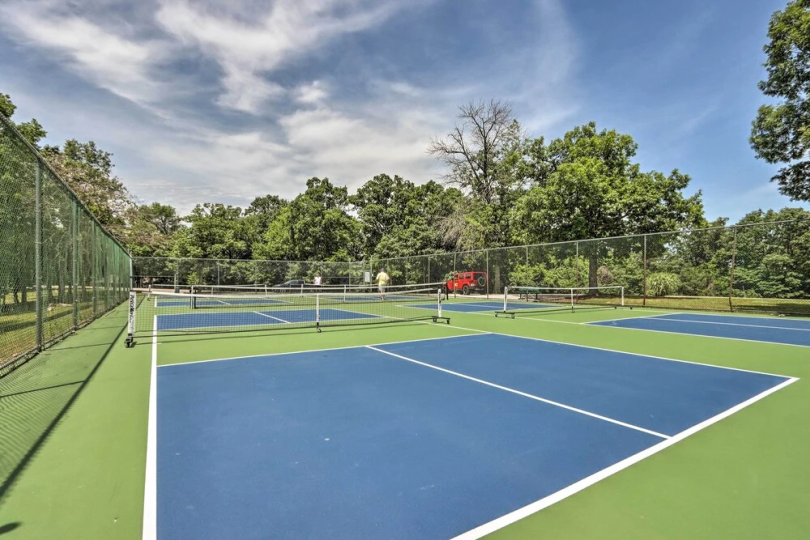 Lakefront Ozark Getaway w/ Views + Community Perks