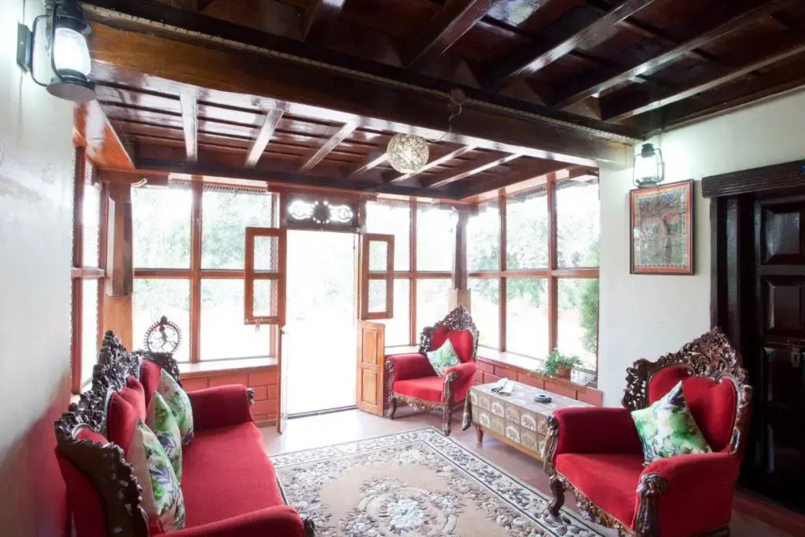Sardar Bahadur's Heritage Bungalow Estate Stay