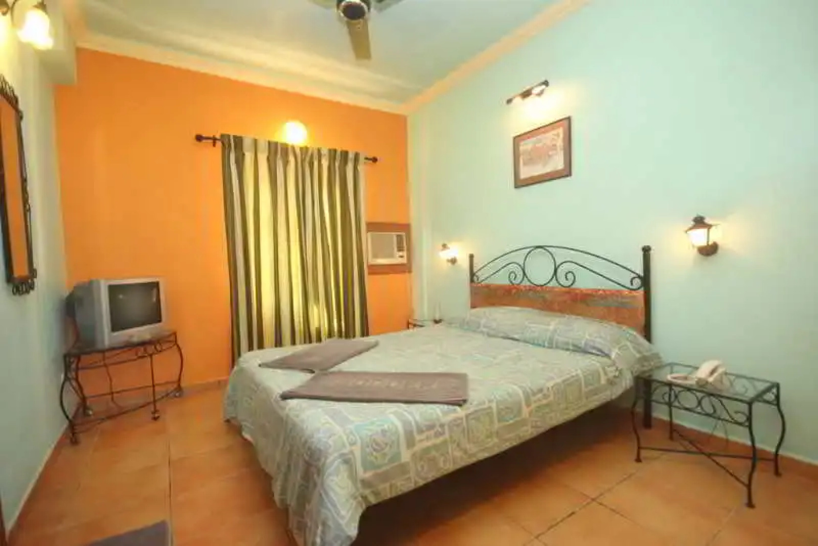 Sodder's Svelton Manor