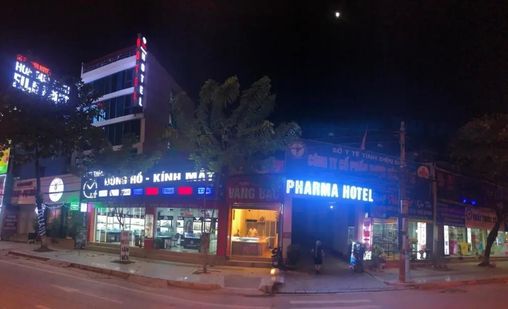 Pharma Hotel