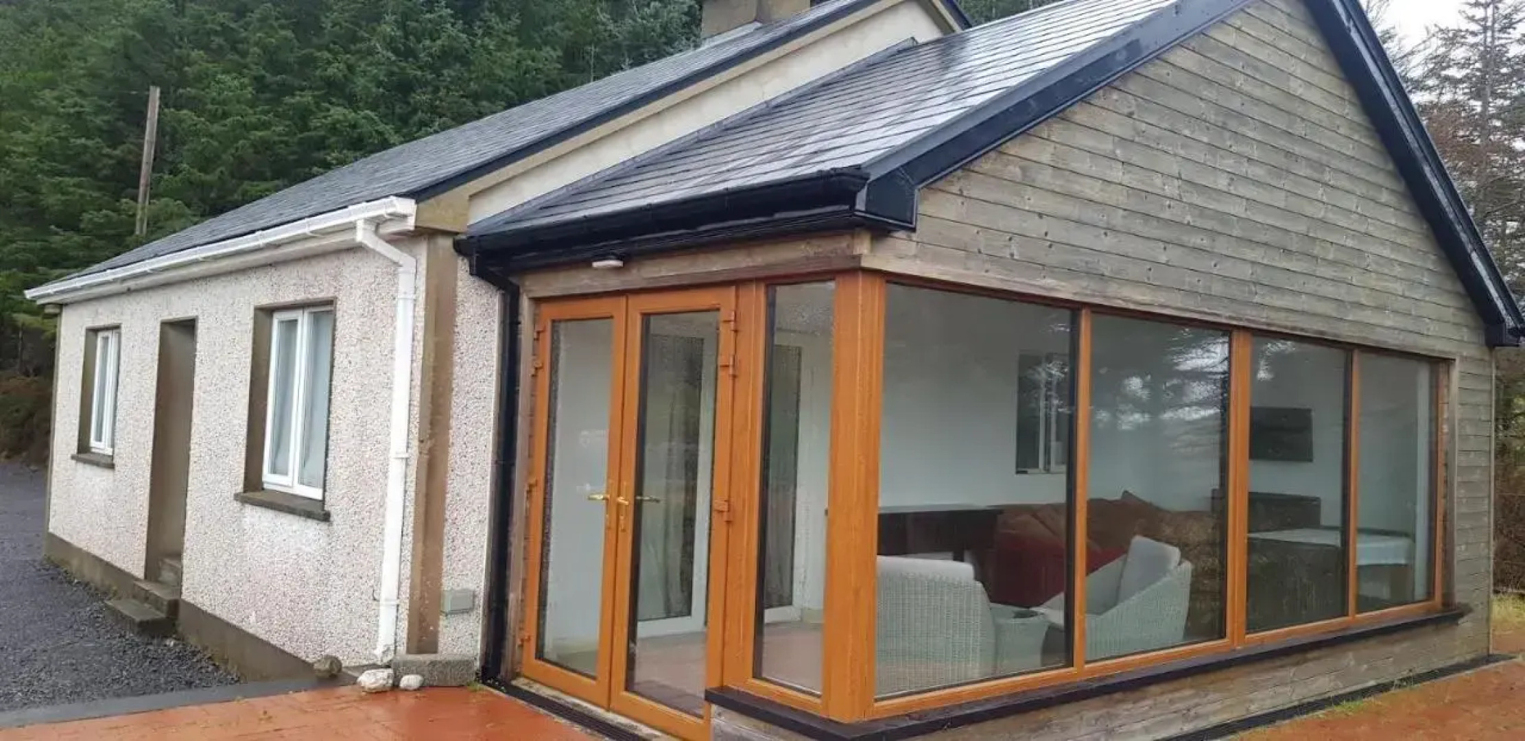 Two Bed Bungalow with Sunroom And Stunning Views