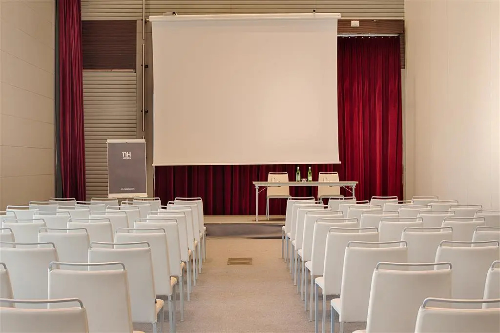 Отель NH Venezia Laguna Palace