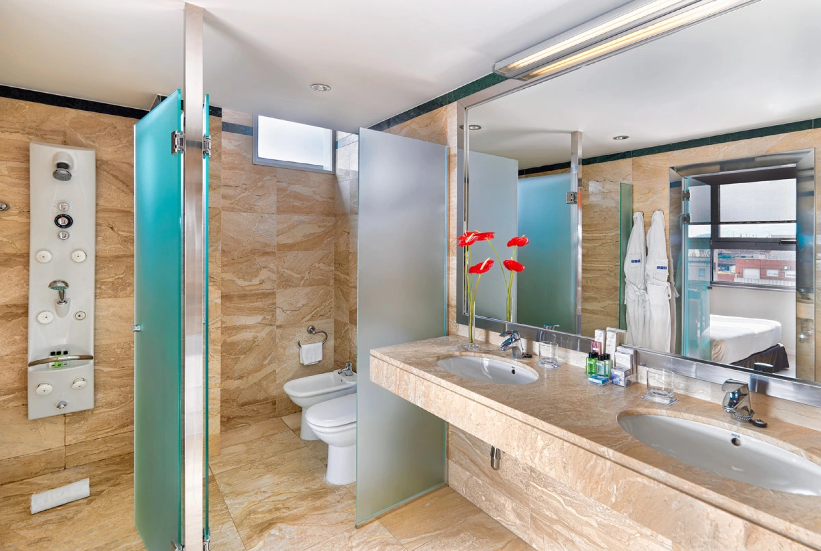 Отель H10 Itaca