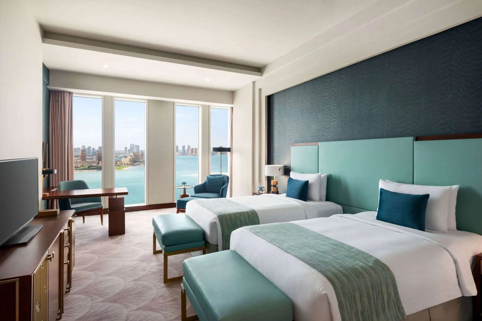 Wyndham Grand Doha West Bay Beach