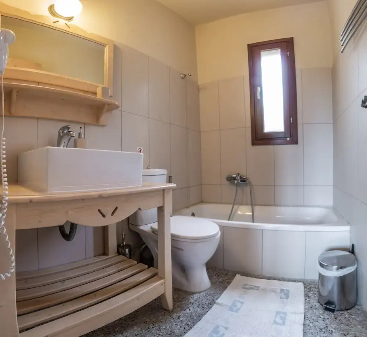 Mastrogiannis villa Myrtia