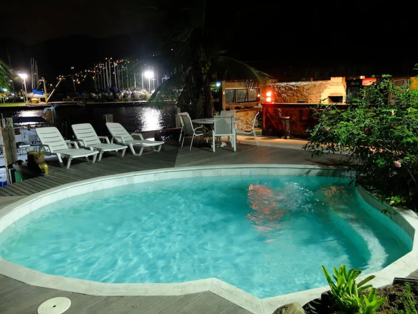 Porto Charitas Sailing Guest House