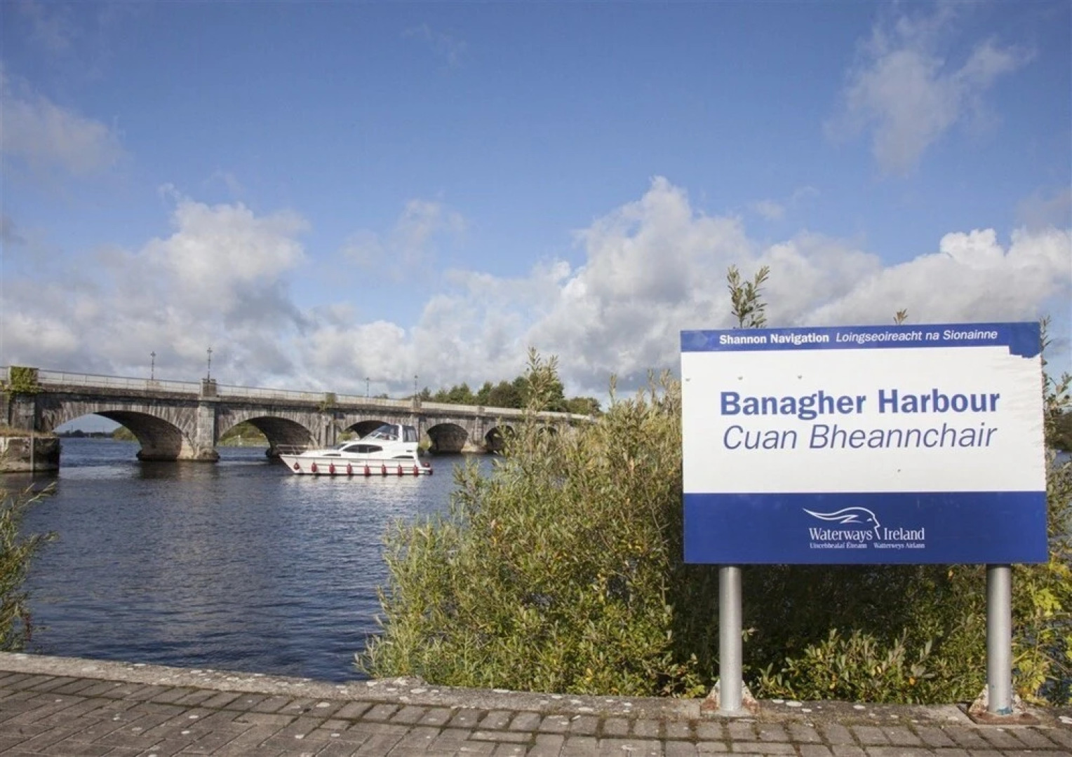 Apartment Sleeps 7 With Mezzanine