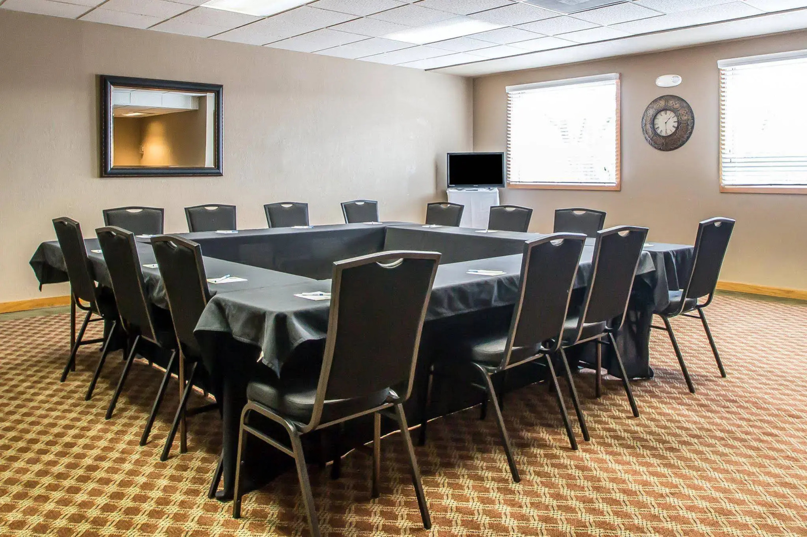 Comfort Inn & Suites Rochelle - DeKalb