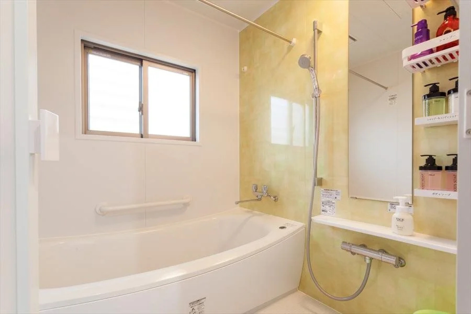 Kariyushi Condominium Resort Yomitan Ryukyutabikan In Zanpamisaki