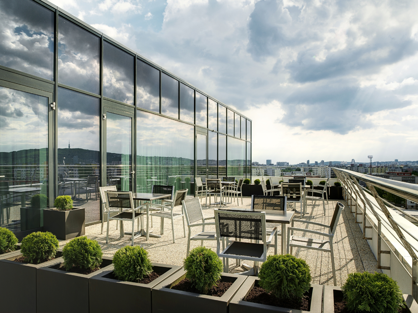 NH Bratislava Gate One