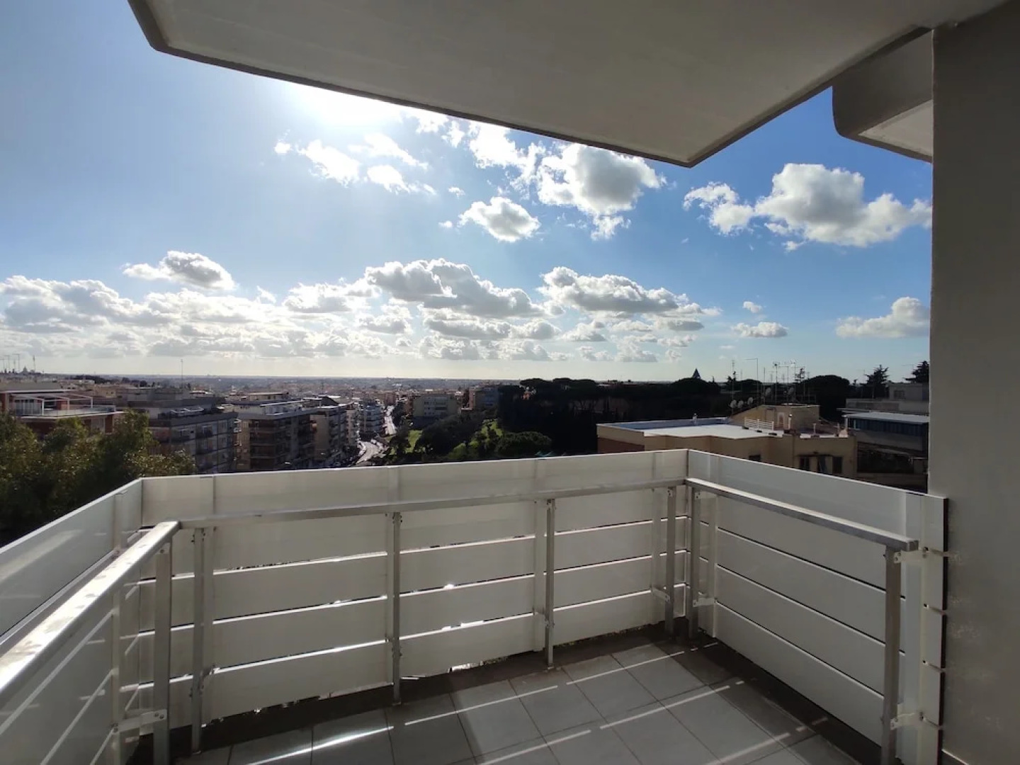 Massimi City Garden Hotel