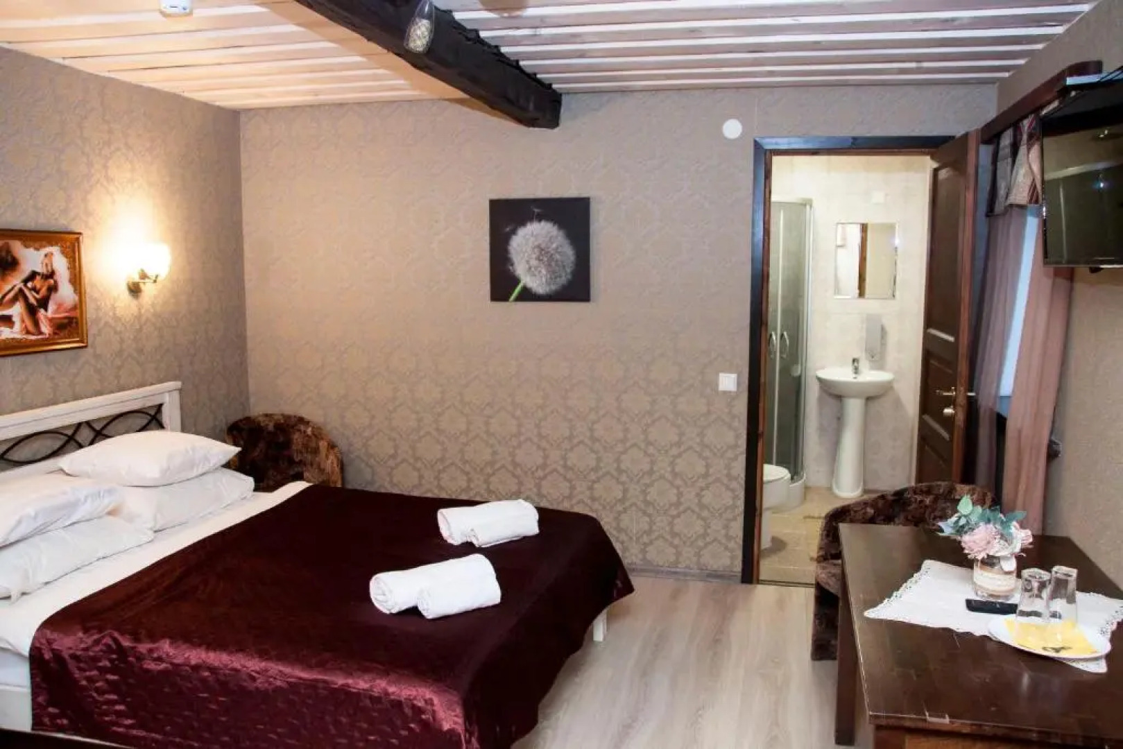 Hämsaare Guesthouse