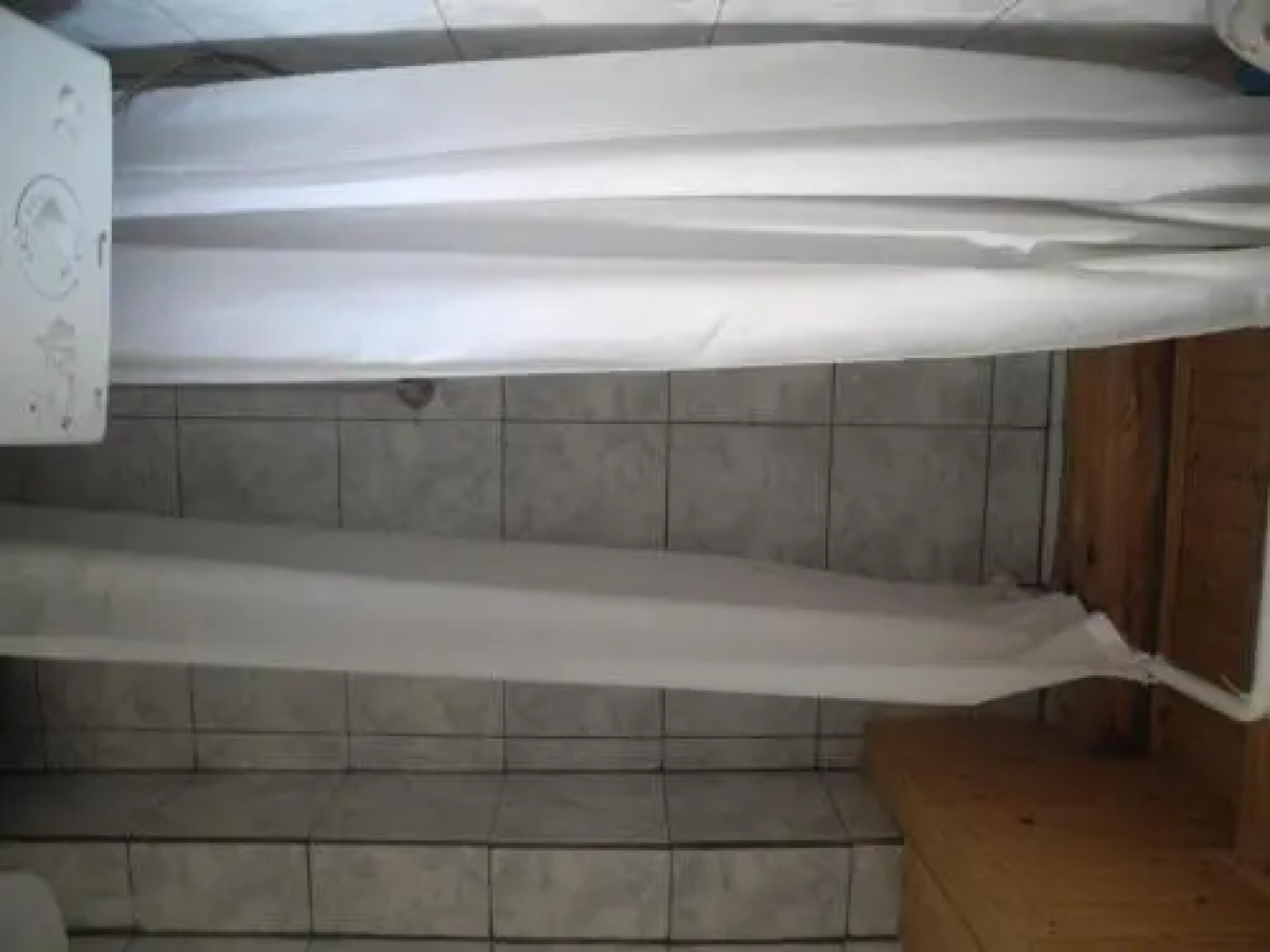 Casa cu Sindrila / Zsindelyes Vendégház