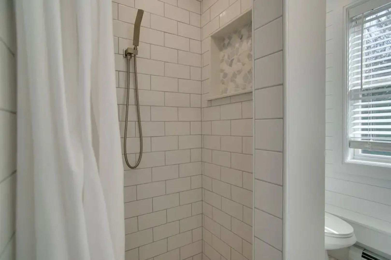 Cozy Falmouth Studio ~ 2 Mi to Beach & Dining