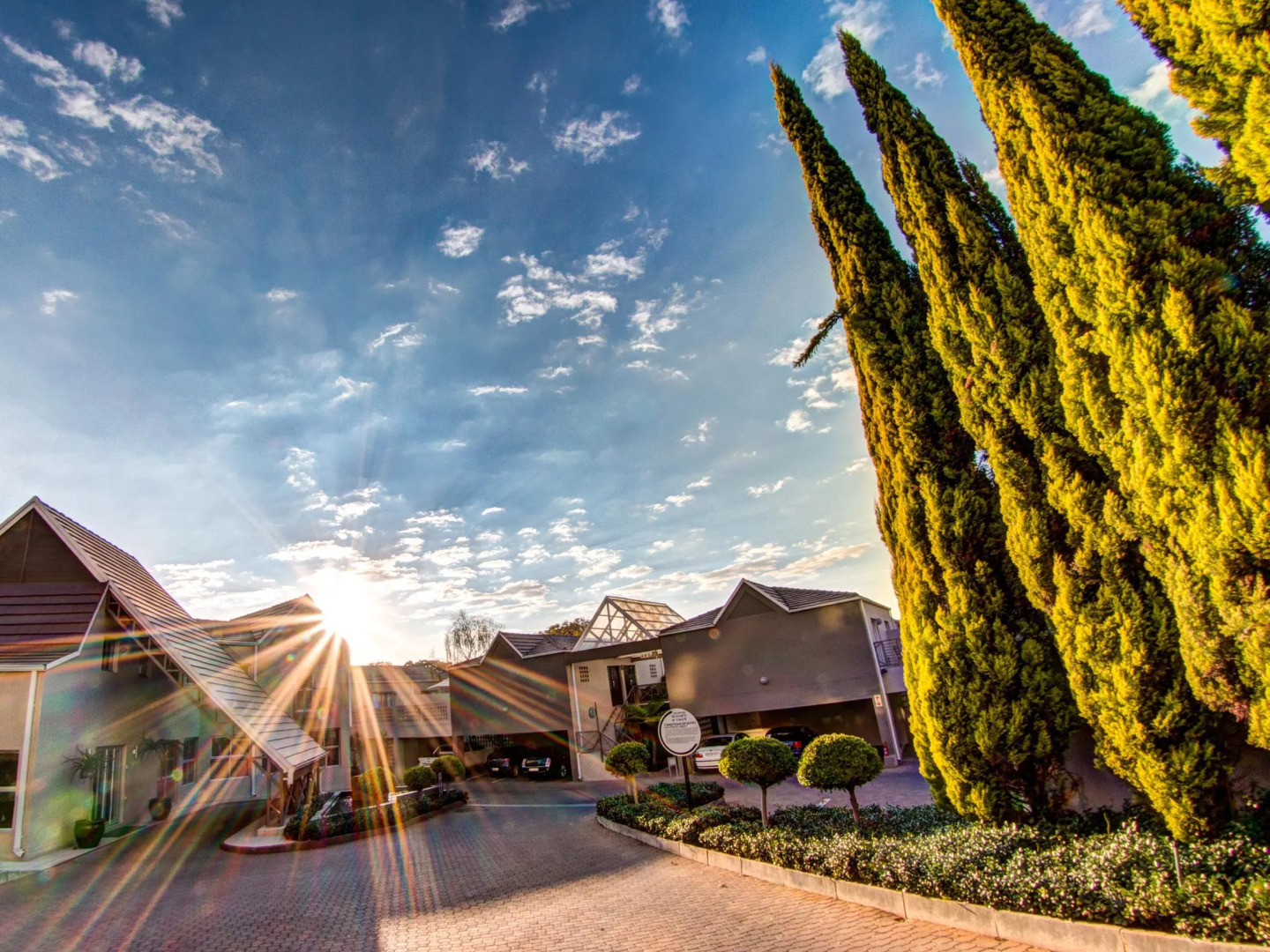 Courtyard Hotel Sandton