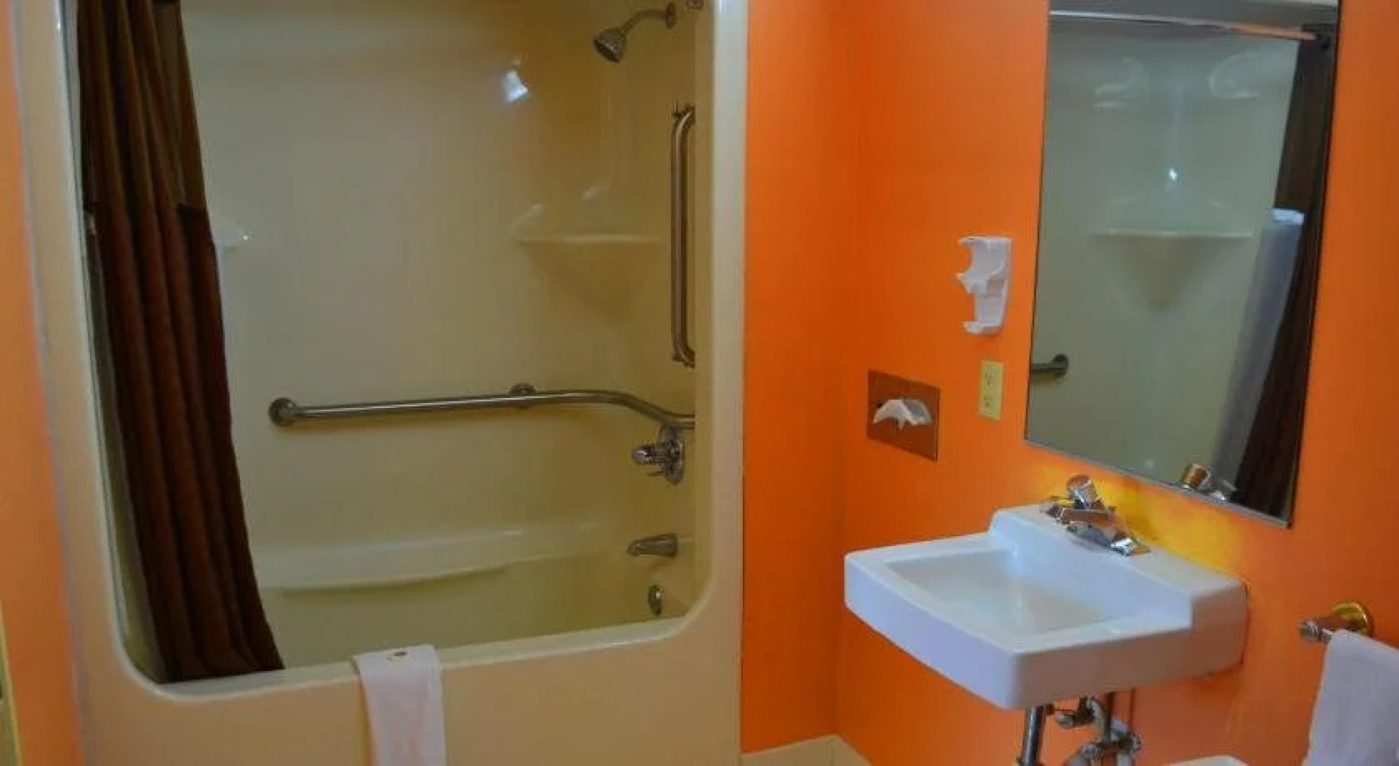 Florence Inn and Suites