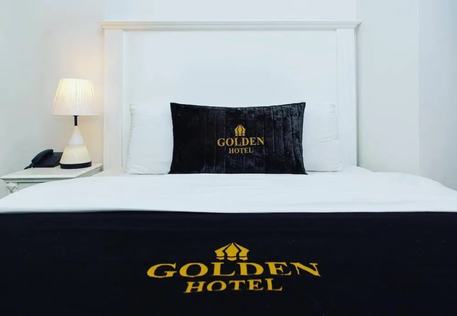 Golden Hotel