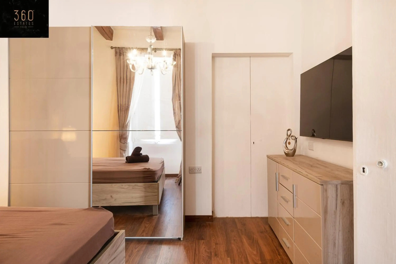 Palazzo 16th Century Mdina, opposite St Paul's Cathedral by 360 Estates