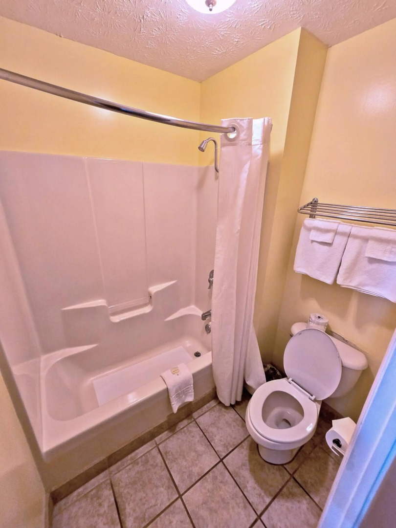 Meriwether Country Inn