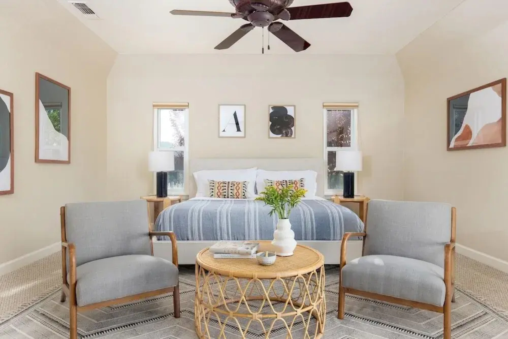Mustang by AvantStay |  Secluded Getaway w/ Vineyard Views & Pool