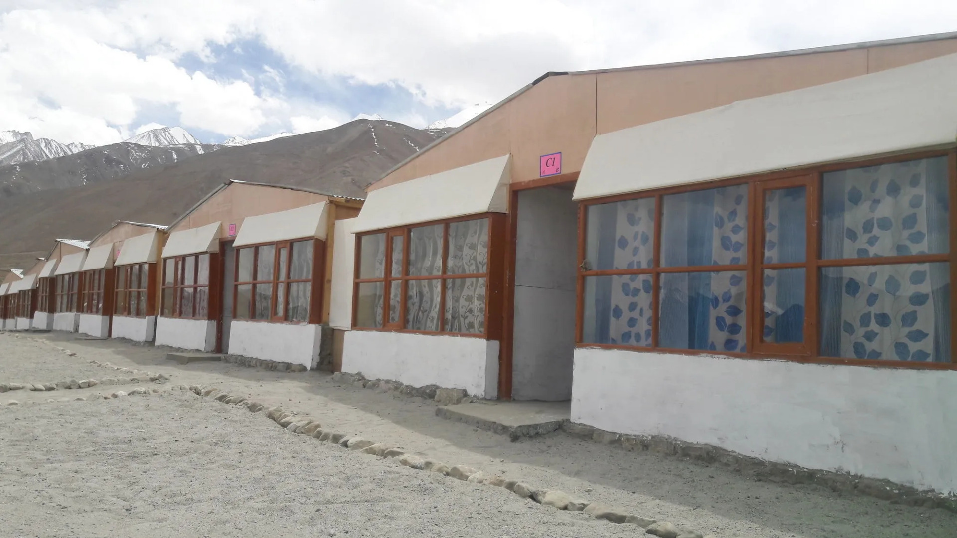 Pangong Holiday Cottages