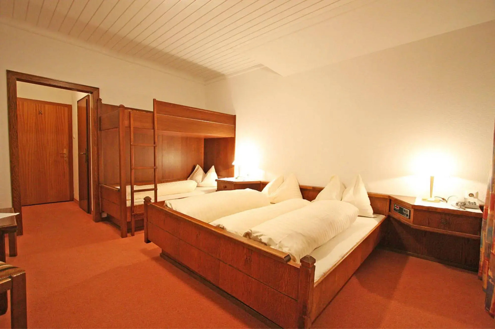 Landhotel Kreinerhof - Self Check In 24h möglich