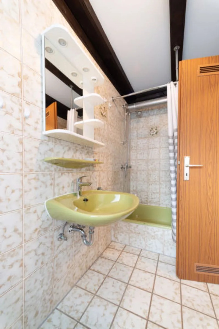 Am Hohen Bogen 16065