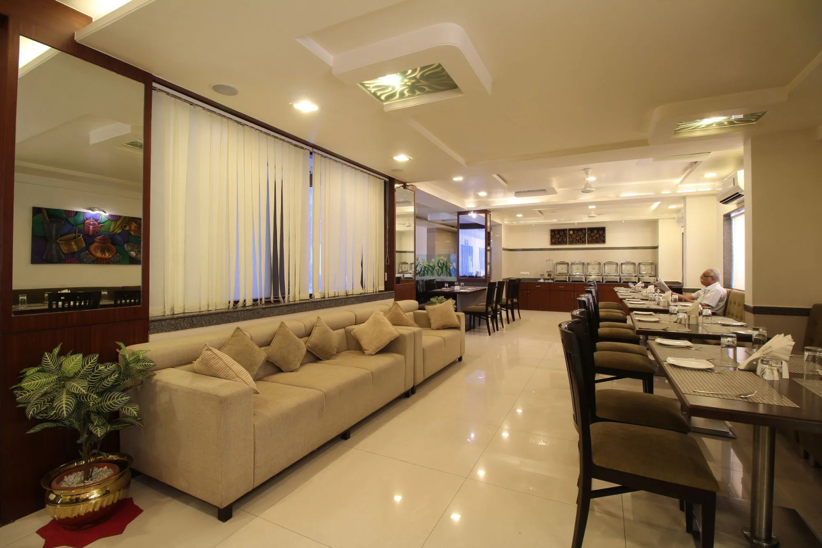 Marigold- Newly Renovated Hotel