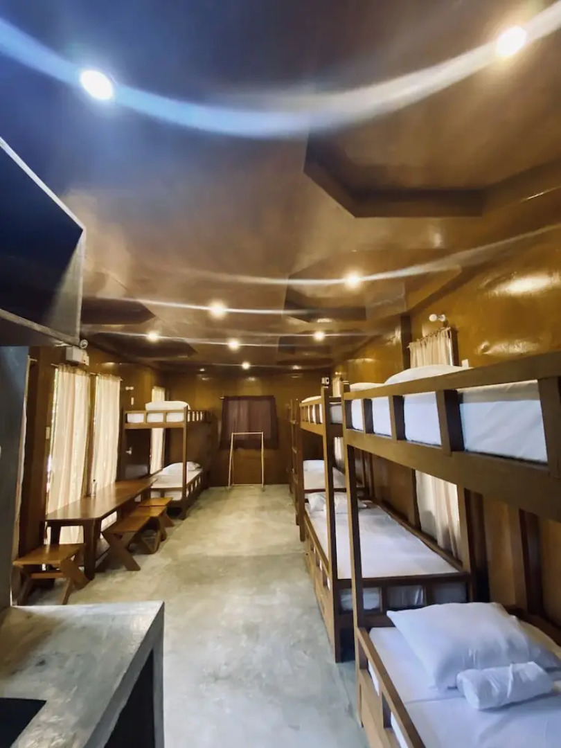 Cocovana Beach Resort - Hostel - Adults Only