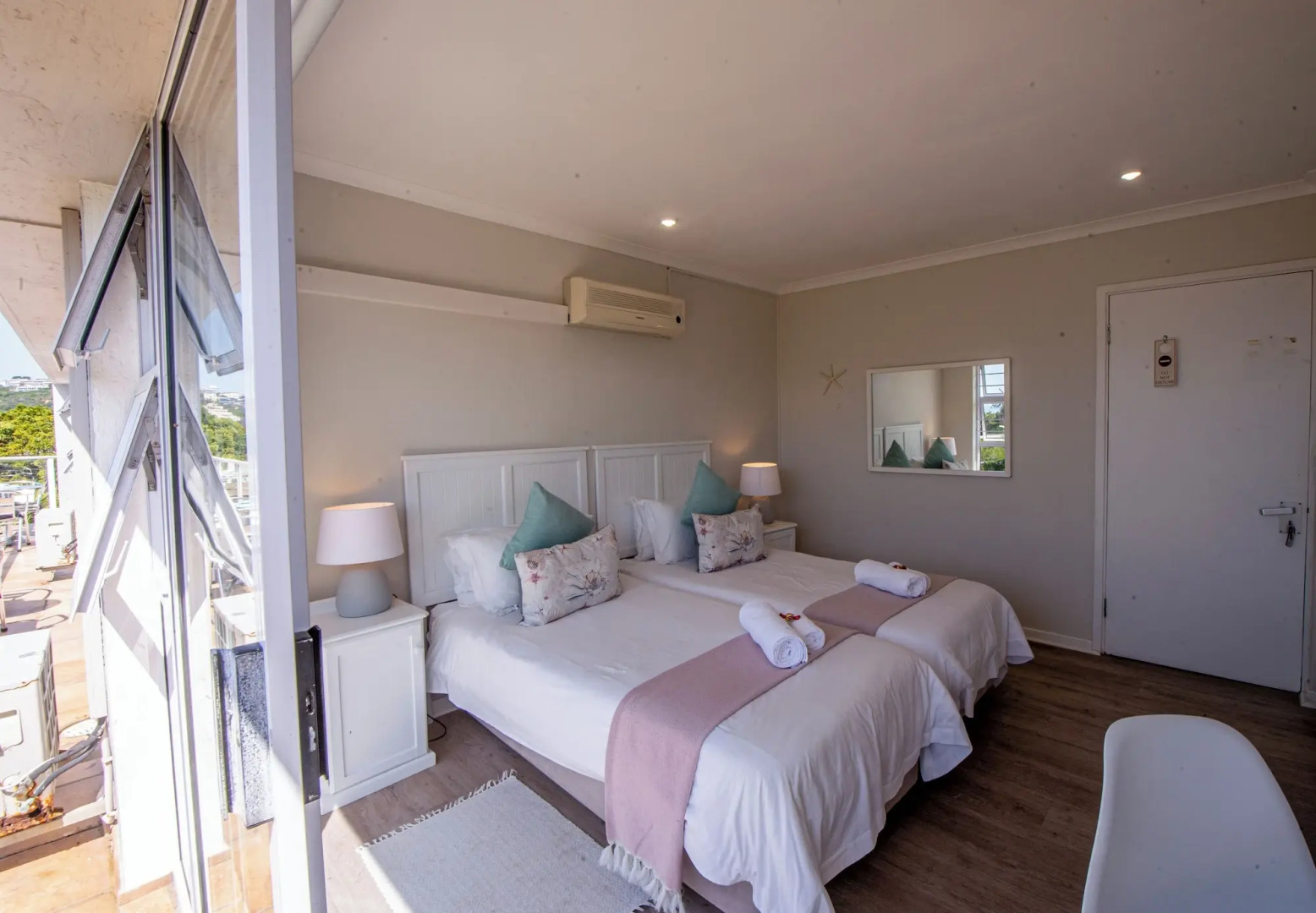 Thanda Vista - Bed and Breakfast