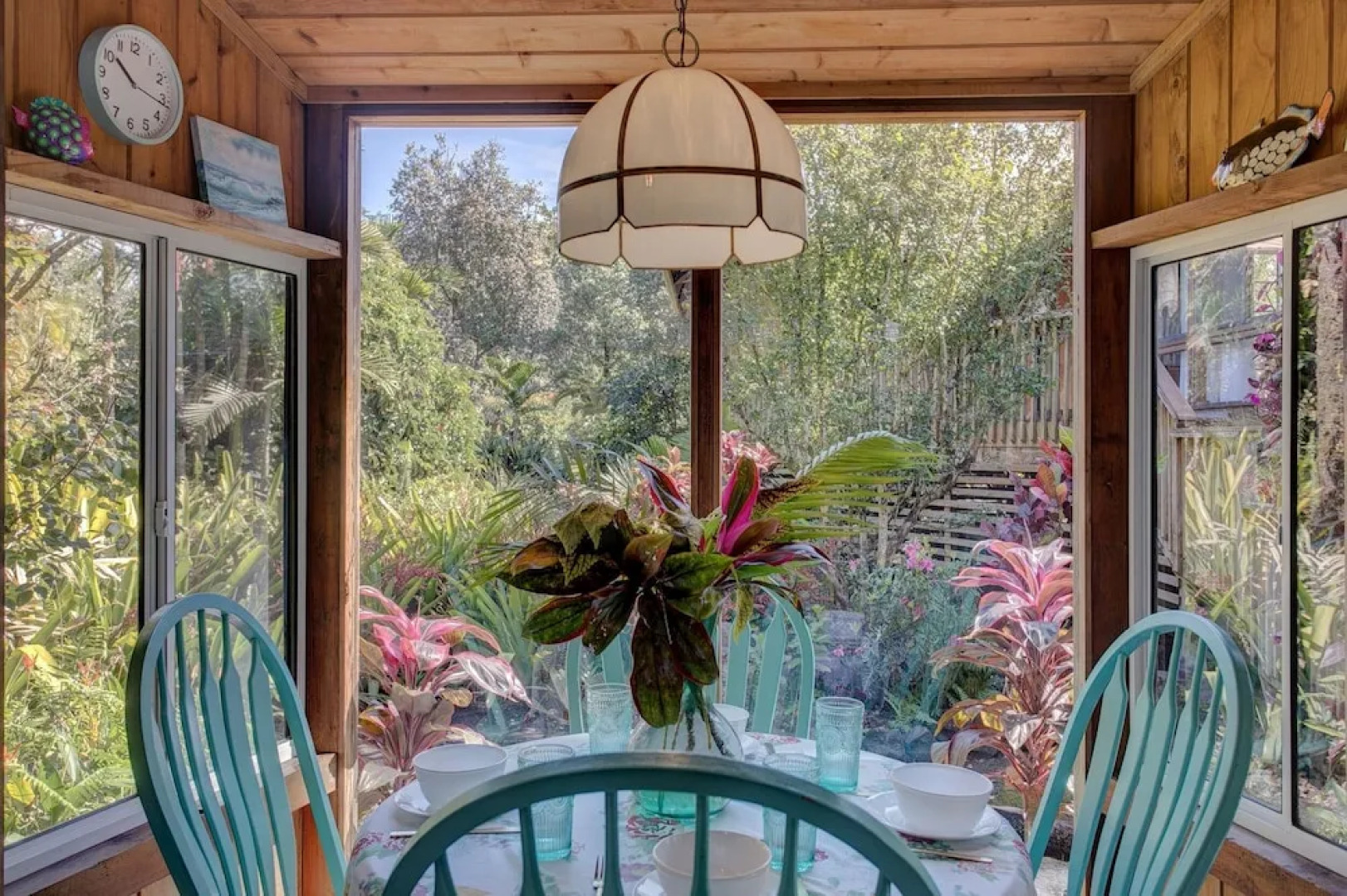 Peace Of Paradise 1 Bedroom Cabin by RedAwning