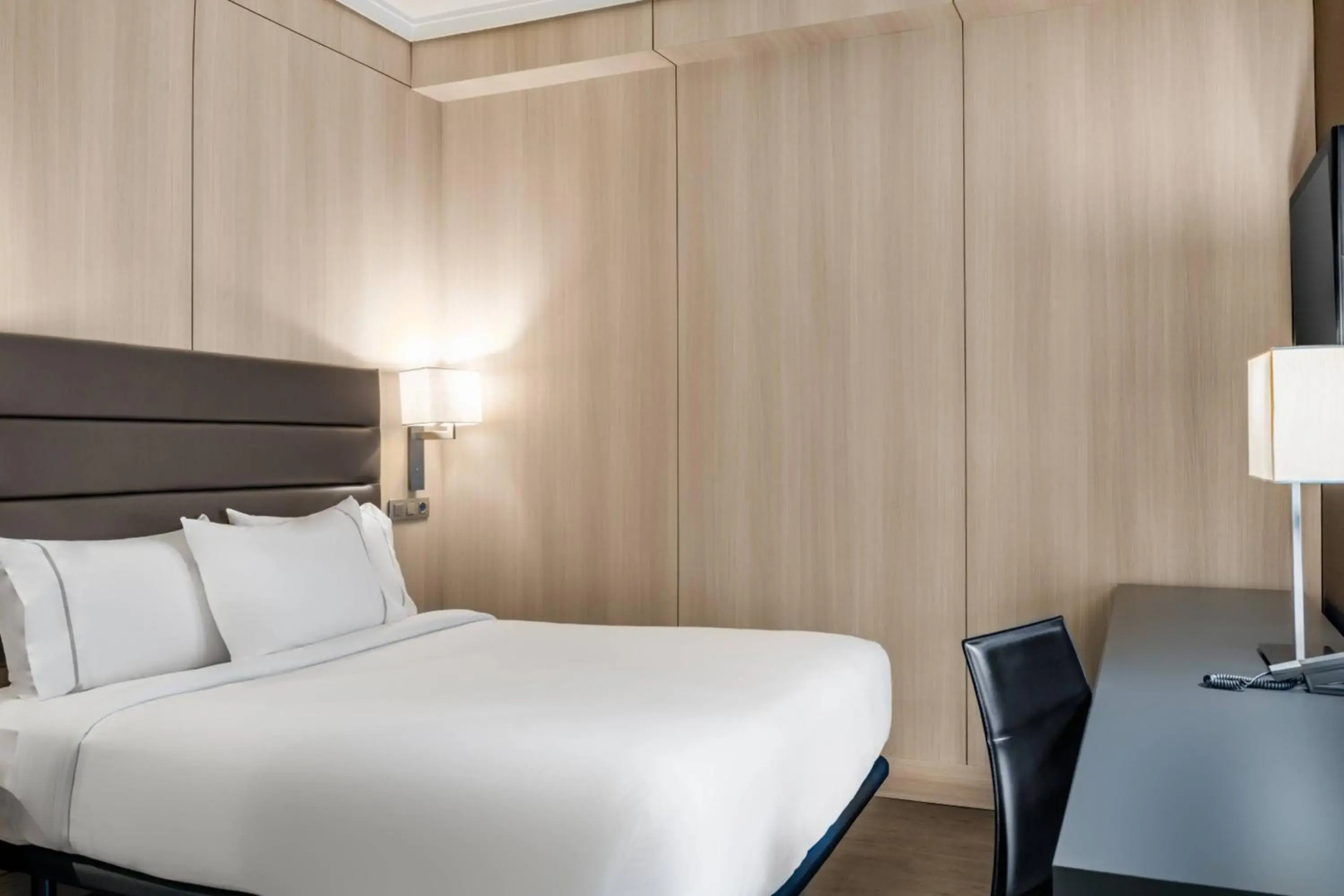 B&B HOTEL Vitoria General Álava