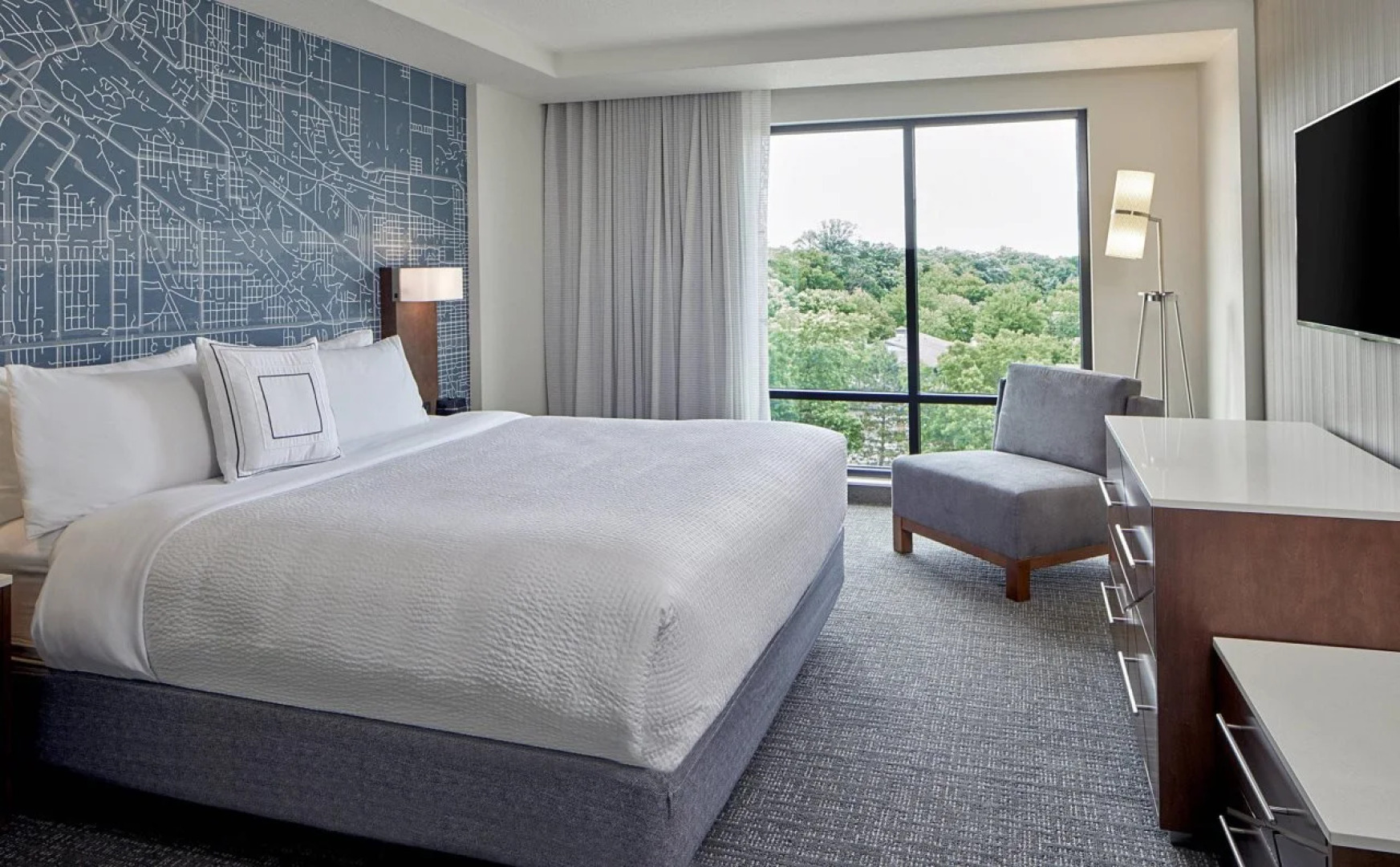 Courtyard by Marriott Minneapolis West