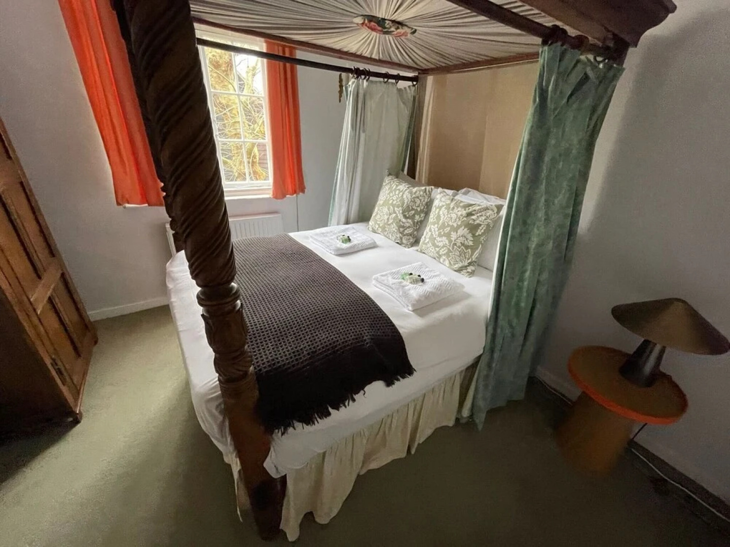 The Royal Retreat -Elegant 7BDR with Garden